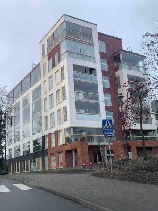 Modern Apartment Nearby Airport 2 Vantaa Zewnętrze zdjęcie